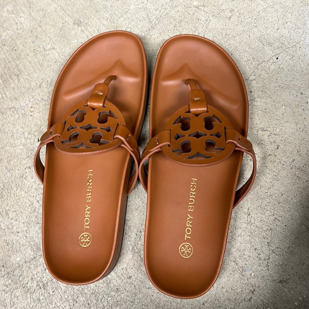 Tory Burch Miller Cloud Calf Leather Aged Camello Size 9 pre-owned.